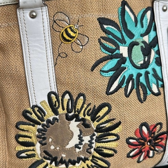 Coach Rare Vintage 2005 Straw Bumble Bee Bag - Picture 8 of 15